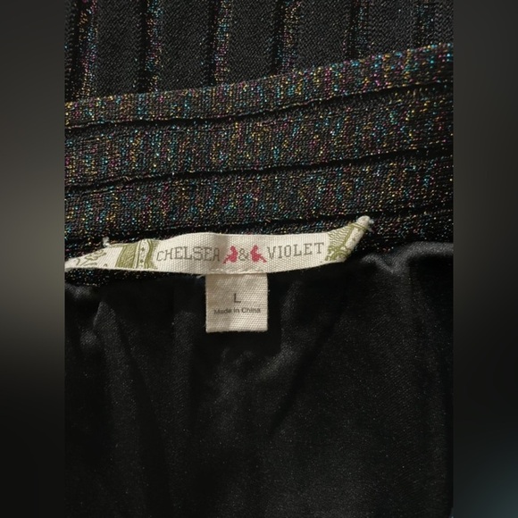 Chelsea & Violet Black Sparkling Holiday Pleated Knee Length Heavy Knit Skirt - Picture 3 of 3